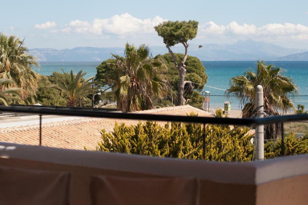 Royal Artemis Beach, Athens, Airport Екстериор снимка